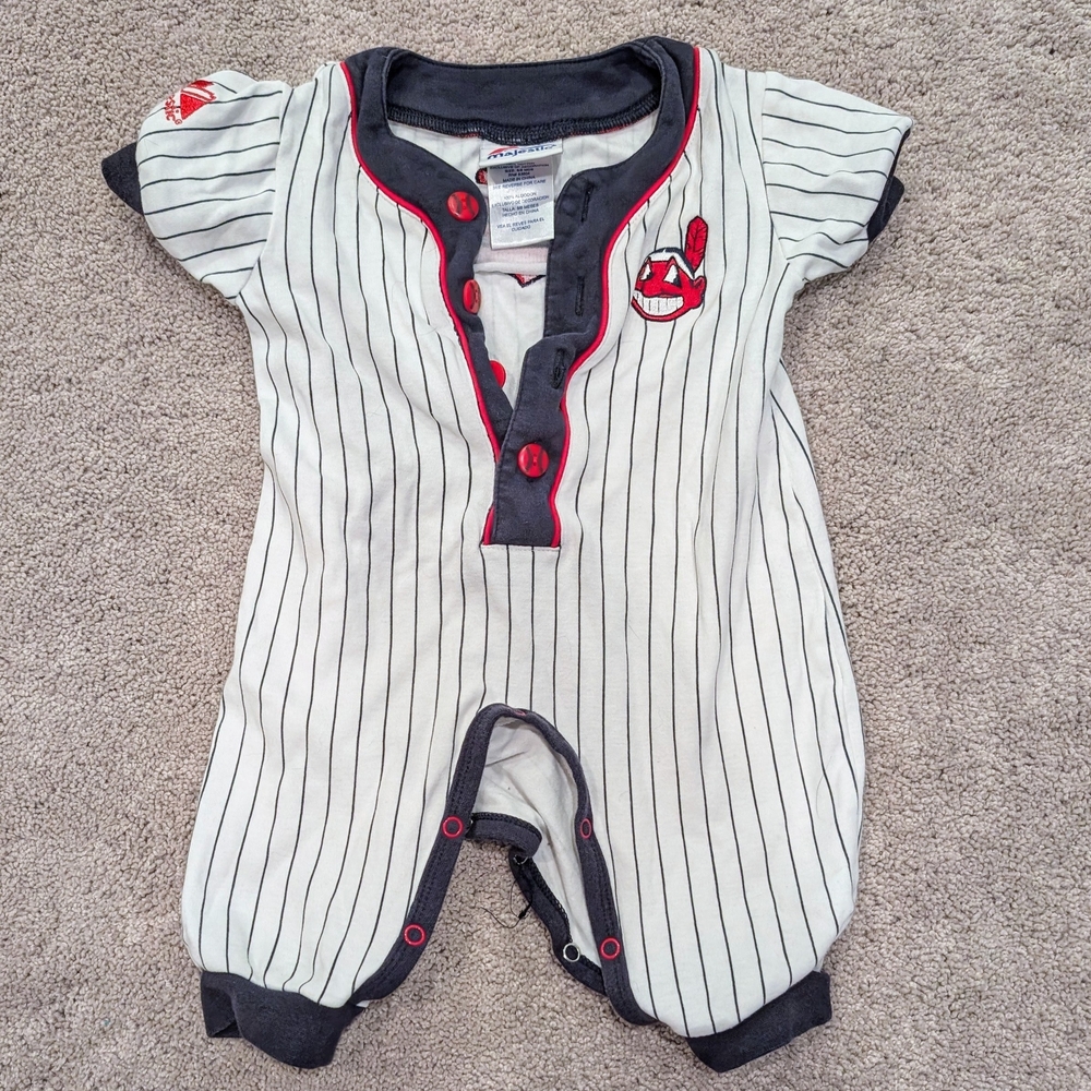 Cleveland Indians baseball onesie, 6-9 months